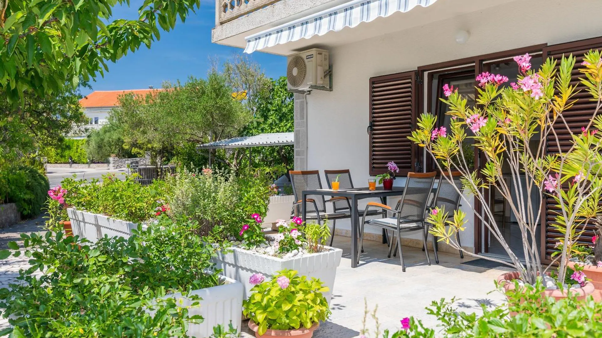 Pensionat Apartment Milka Krk Town
